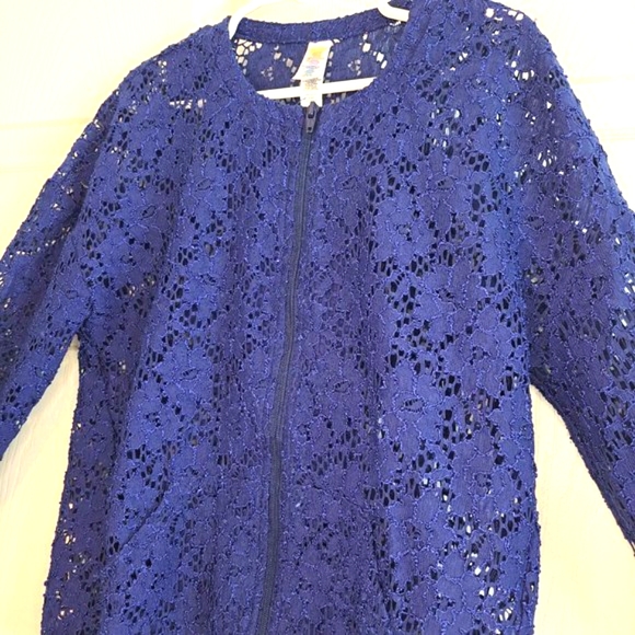 LuLaRoe Monroe Girl's Lace Zip Up Cardigan Size 12 - Picture 5 of 6